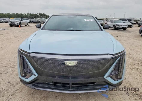 2024 Cadillac Lyriq Luxury z USA, uszkodzony, nr VIN 1GYKPRRL1RZ113982